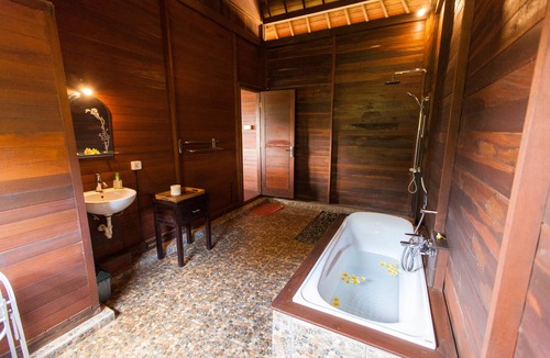Sidemen Villa | Sideman Blissful BARONG VILLA: Room Sahadewa