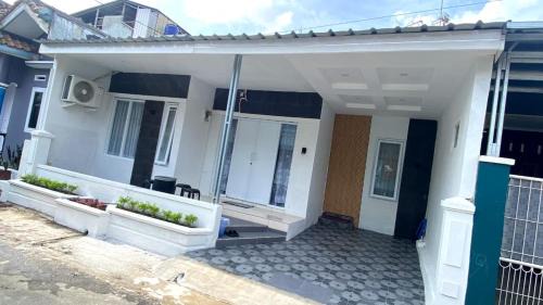 Tasikmalaya Villa | Situ Gede Indah HOMESTAY