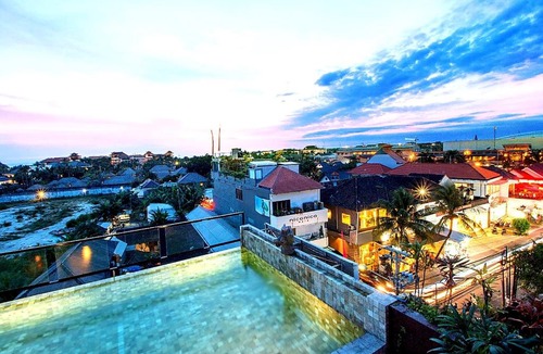 Laksmana Hotel | Sky Suites