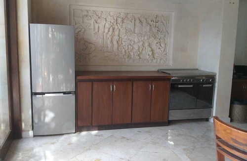 Sanur Villa | Sleeps Twelve. 6 bdm/6 bath. 5 min walk to beautiful Sanur beach