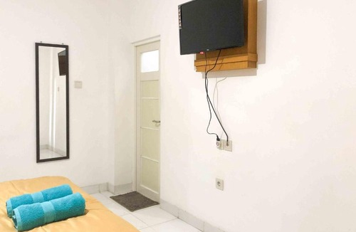Dinoyo Hotel | Sofia Residence Syariah Mitra RedDoorz