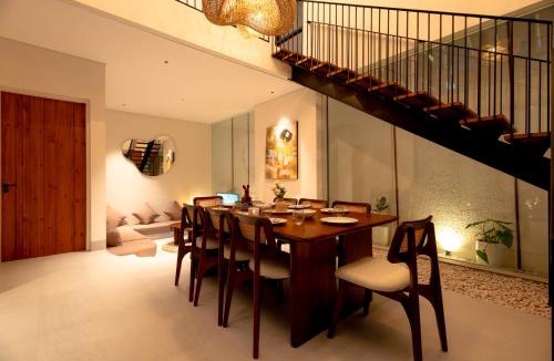 Seminyak Villa | Soft OPENING DESIGNER 4BR SEMINYAK PRIVATE POOL TROPICAL MODERN WALK TO EAT STREET LA FAVELA