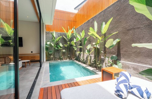 Kedewatan Villa | Solaris Ubud Villa by Tasvan