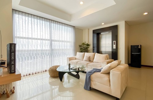 Setiabudi Apartment | Spacious 2Br Apartment With Private Lift At The Kencana Residence