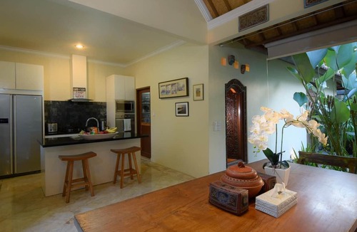 Sanur Villa | Spacious, 800sqm, Pool and Garden Retreat, Sanur Village