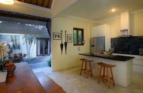 Sanur Villa | Spacious, 800sqm, Pool and Garden Retreat, Sanur Village