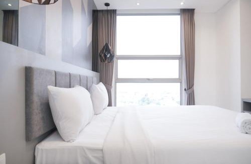 Kebayoran Lama Apartment | Spacious and Elegant 2BR Apartment at The Kencana Residence By Travelio