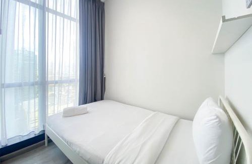 Bendungan Hilir Apartment | Spacious and Elegant 3BR at Sudirman Suites Apartment By Travelio