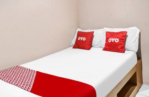 Karawang Hotel | SPOT ON 91336 Guesthouse Tarumanegara