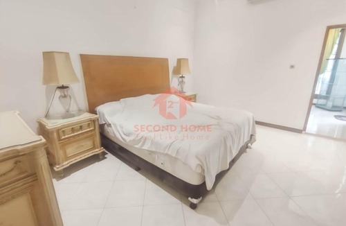 Cipete Selatan Villa | Strategic & Authentic 1BR Kemang House