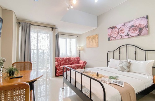 Kedungmanggu Apartment | Studio with View at Royal Sentul Park