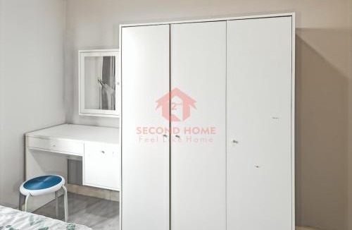 Kelapa Gading Barat Apartment | Stylish 2BR MOI Apt Pool, Gym, Wi-Fi