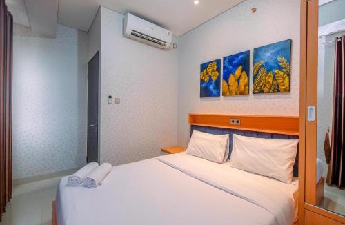 Depok Apartment | Stylish and Comfy 2BR at Transpark Cibubur Apartment By Travelio