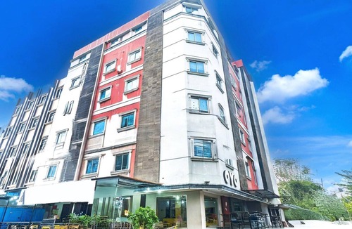 Old Jakarta House | Stylish DBL Suite Escape W/Free WiFi and Parking