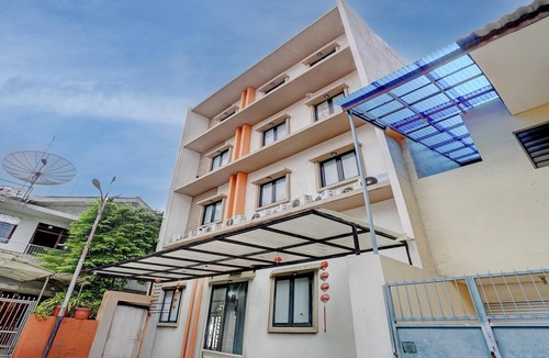 Old Jakarta House | Stylish DBL Suite Escape W/Free WiFi and Parking