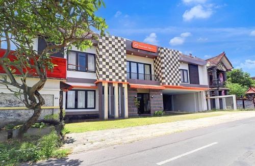 Panjer House | Stylish DBL Suite Escape W/Free WiFi and Parking