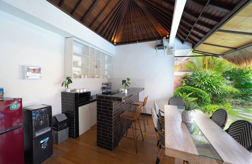 Batu Bolong Villa | Stylish Tropical Villa Barroso – Canggu Shortcut