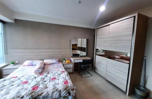 Pekayon Jaya Apartment | SunMoon Rooms