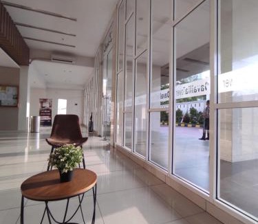 Bekasi Apartment | Sunset View Studio Room MDN Free WiFi Full Furnish City and Lake View