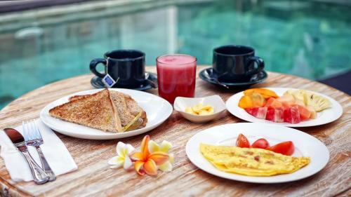 Ubud City-Centre House | Suweta Homestay Private Pool Villa - Ubud Center Prime Location