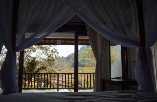 Selat Hotel | Sweet Escape