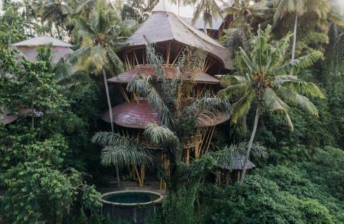 Abiansemal Villa | Temple House 3bds Eco Bamboo House Pool River View