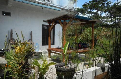 Besakih House | Terrace Homestay Besakih