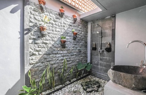 Penida Island House | The Box Paradise Bungalow