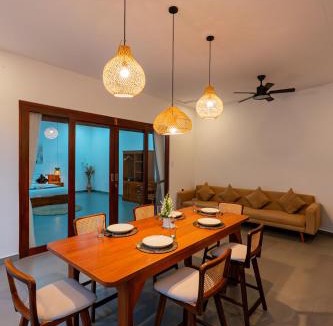 Peliatan Villa | The Kereng Villa Ubud by Bali Cabin