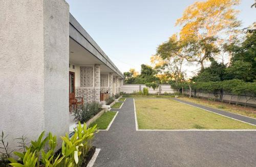 Bukit House | The Lavana Pondok JegegBagus near Pandawa Beach