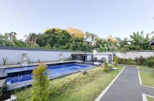 Bukit House | The Lavana Pondok JegegBagus near Pandawa Beach