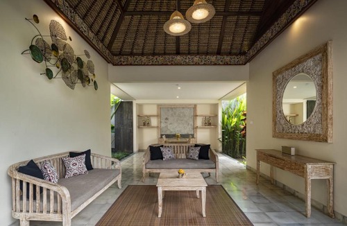 Kenderan Resort | The Sun of Granary Resort and Villas