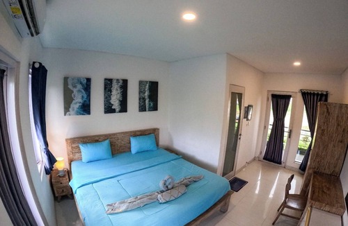 Kediri Hostel | The Swell - Hostel - Adults Only