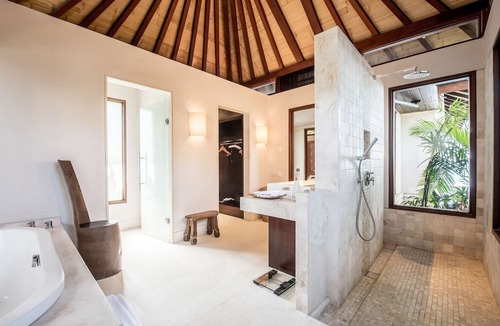 Pecatu Hotel | The Ungasan Clifftop Resort