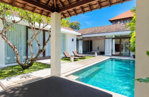 Kuta Selatan Hotel | The Wangsa Hotel and Villas Benoa