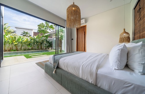 Dyanapura Villa | The White Haven Modern Luxury Unveiled 4BR Villa