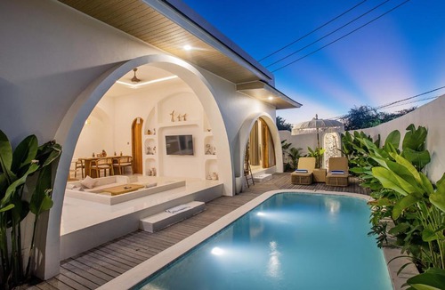 Ceningan Island Villa | The White Orchid Private Villa