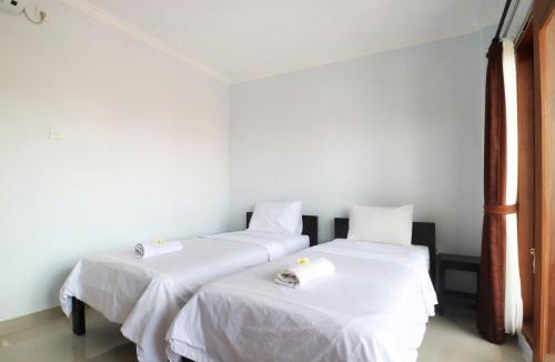 Batu Bolong House | The Wina Echo Beach Guest House