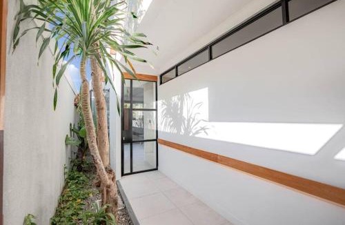 By Pass Ngurah Rai House | Town House REX
