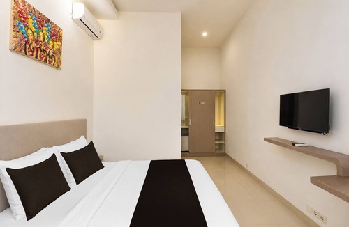 Renon Hotel | Townhouse Oak The Vinhill Studio