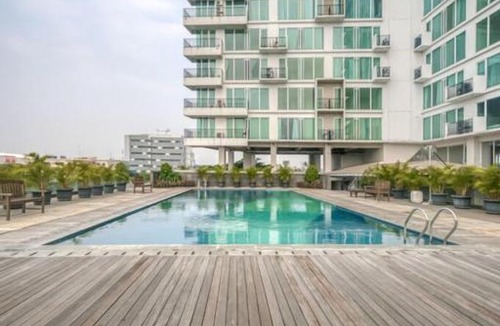 Serpong Apartment | Treepark BSD by Kakarama Room