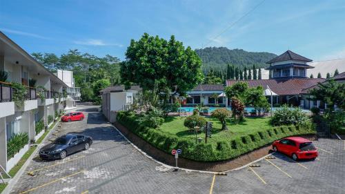 Magelang Hotel | Trio Azana Resort Magelang