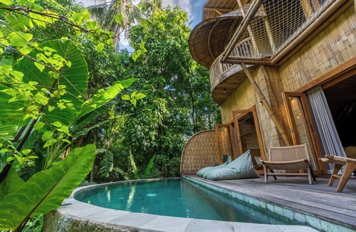 Kediri Villa | Tropical 2BR Bamboo Villa in Cemagi