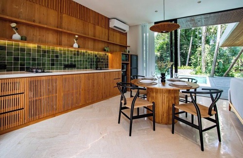 Melayang Villa | Tropical 3BR Hideaway with Huge Pool, PARQ Access