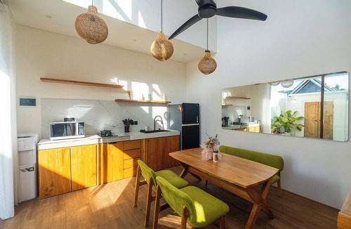 Padangsambian Klod Villa | Tropical Minimal-Lux Villa 2BR, 10mnt to Batu Belig Beach