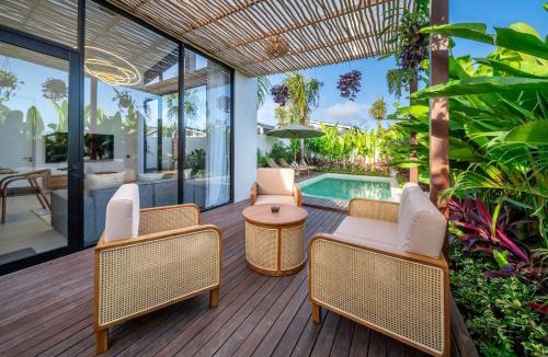 Kutuh Villa | Tropical Vibes Only - Spacious 3BR Villa - Beach & Pool Bliss