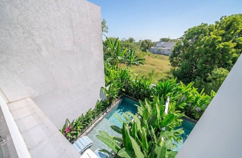 Kutuh House | U Villa 13 - Stylish Tropical 2BR w Beach Nearby & Pool+Garden