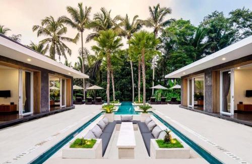 Melayang Villa | Ubud Exotic 6 BR Villa Coconut Trees CYN