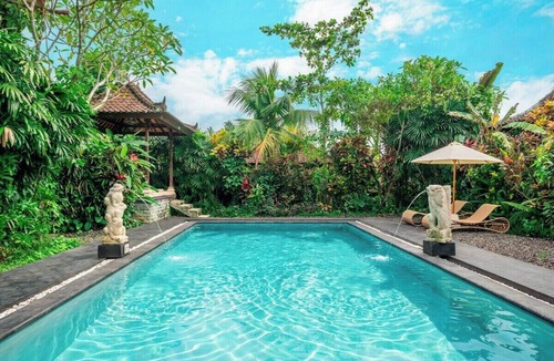 Penestanan House | Ubud's Best New 2BR w Spa, Pool & Lush Garden