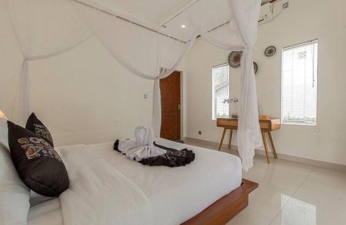 Kutuh Kaja House | Ubud Warmth n Family feel Villa